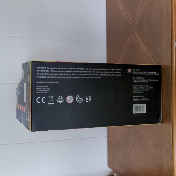 Jurassic Park x Real FX baby T-Rex animatronic dinosaur - Picture 6 of 7